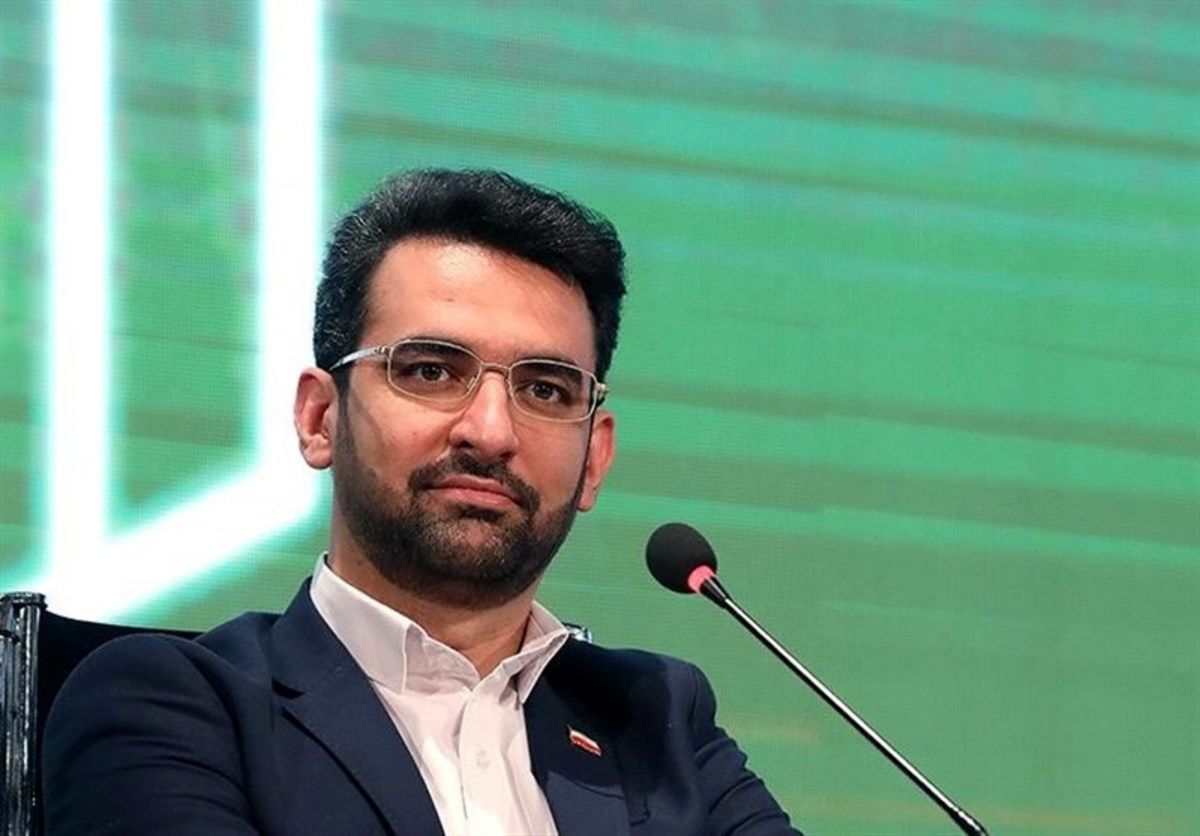 واکنش وزیر ارتباطات سابق به شکایت تپسی از اسنپ/ آذری جهرمی