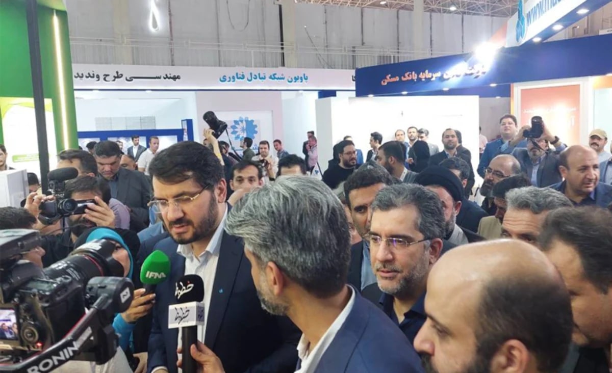 پاویون شرکت‌های دانش‌بنیان و وزیر راه و شهرسازی در نمایشگاه بین‌المللی صنعت ساختمان تهران